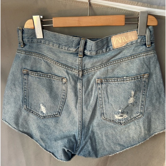 Zara high waist denim short - Picture 2 of 4